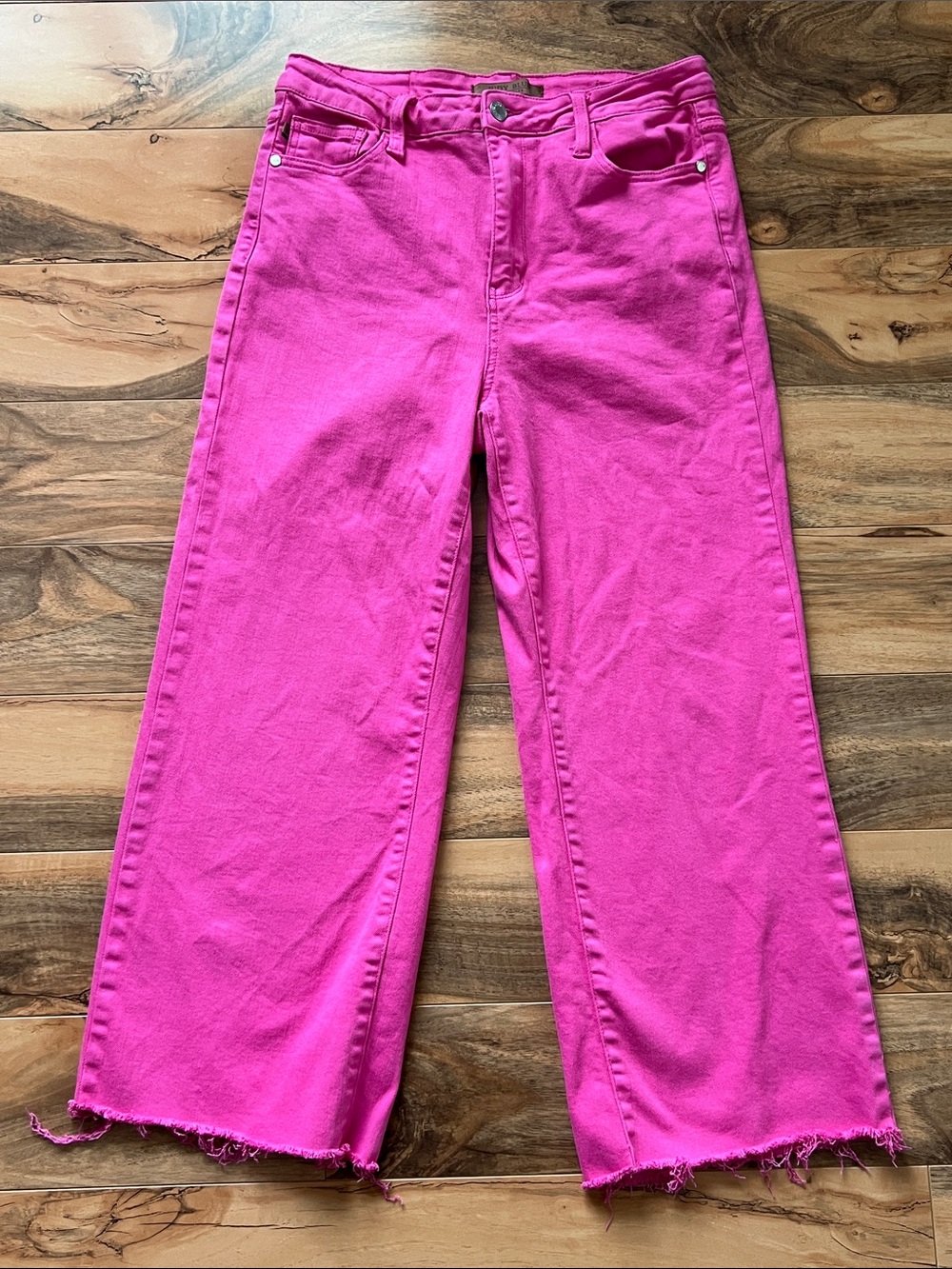 Judy Blue Pink Wide Leg Crop Jeans Frayed Hem Stretch 11/30 High Rise